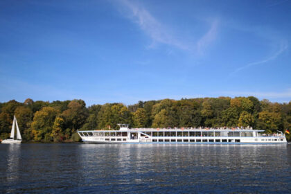 Découvrez les charmes de Bordeaux grâce à une croisière fluviale inoubliable